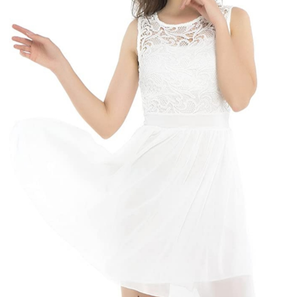 Juniors Women's Lace Chiffon White Dress